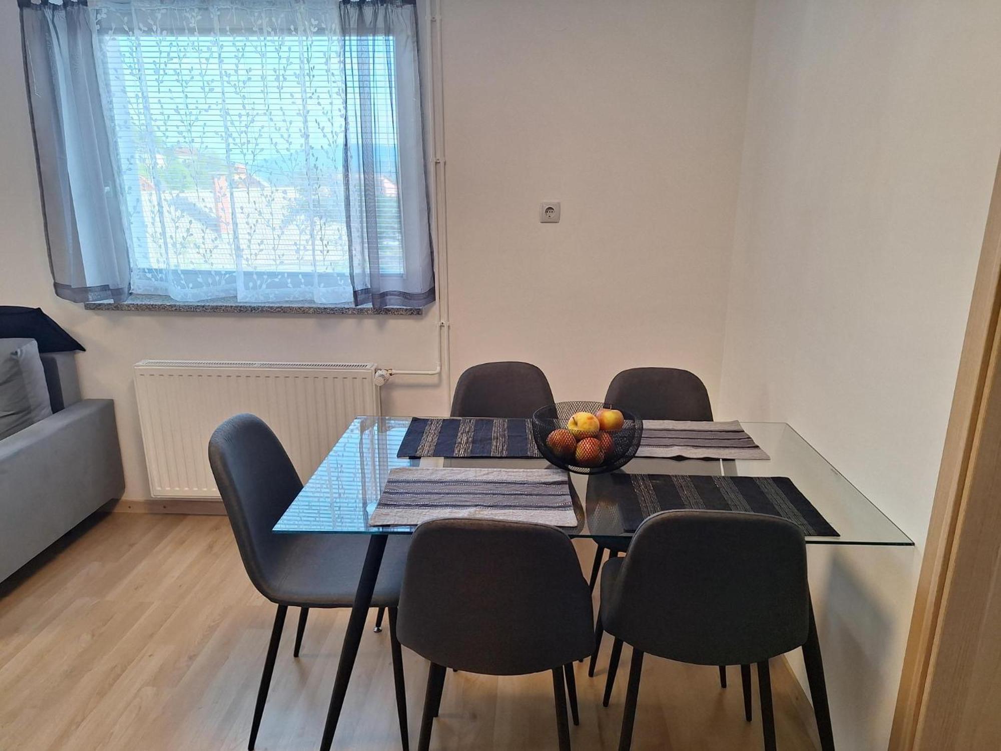 Apartment Belka Jesenice Eksteriør bilde