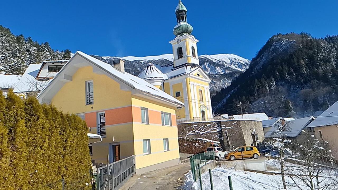 Apartment Belka Jesenice Eksteriør bilde